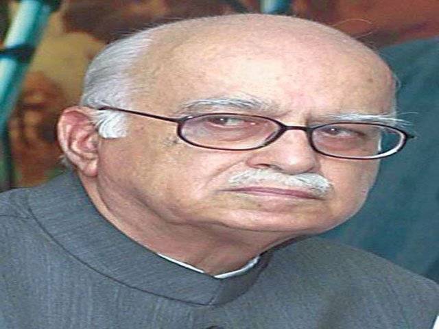 'Agreement on Kashmir done, claims Advani