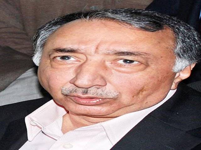 Govt suspends Zafar Qureshi