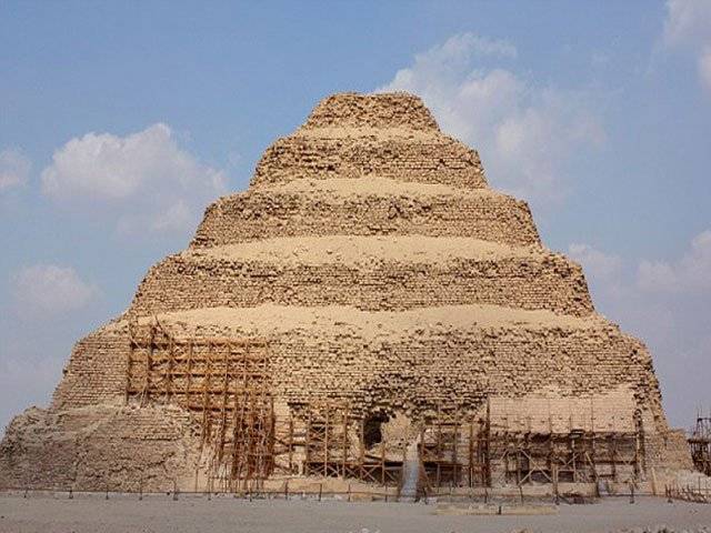Egypts pyramid saved from collapse