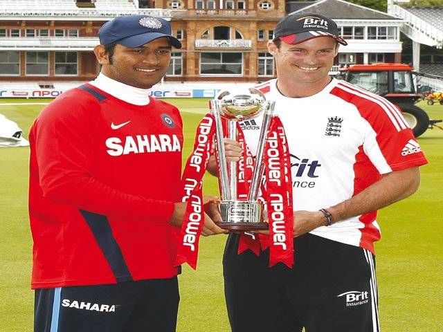 India, England battle for supremacy