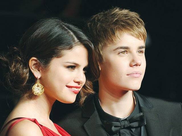 Selena Gomez denies she split with Bieber