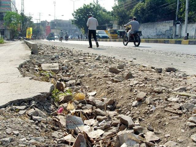 Bumpy Fatima Jinnah Road needs repair