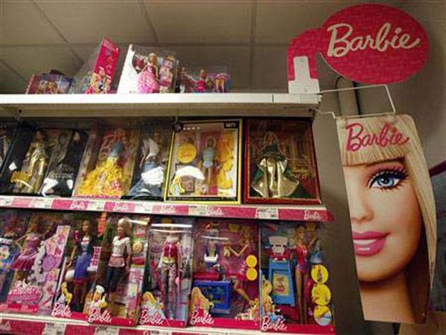Iran cracks down on Barbie peddlers 