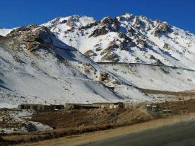 Toll rises to 28 in Afghan snow