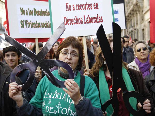 Hundreds of thousands protest Spanish labour reforms