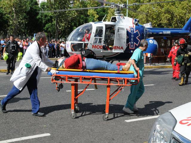 Argentine train crash kills 49 people, hurts 600