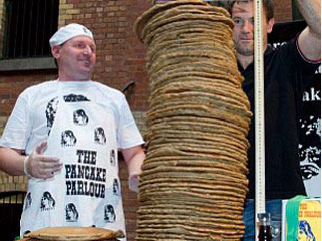 Chef batters pancake stack record