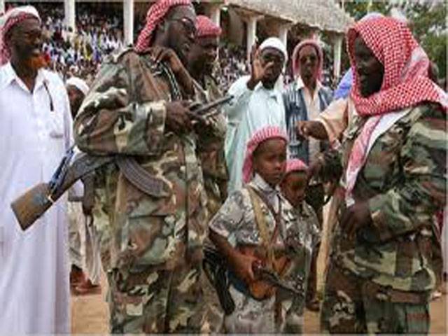 Somalia militants lose key town