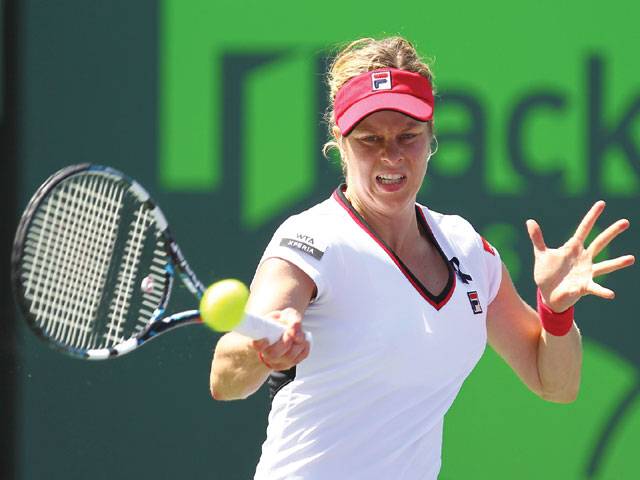 Kim Clijsters makes triumphant return