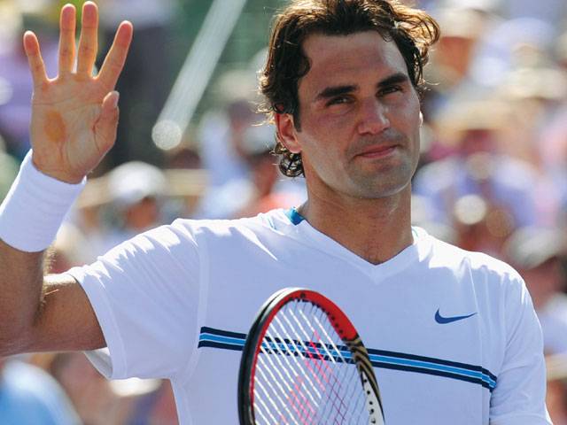 Djokovic, Federer advance; Clijsters crashes at Miami
