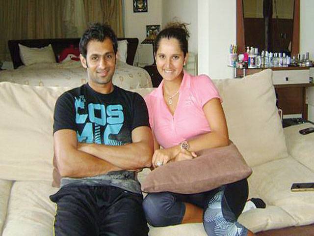 Sania Mirza slams husband’s critics on twitter 