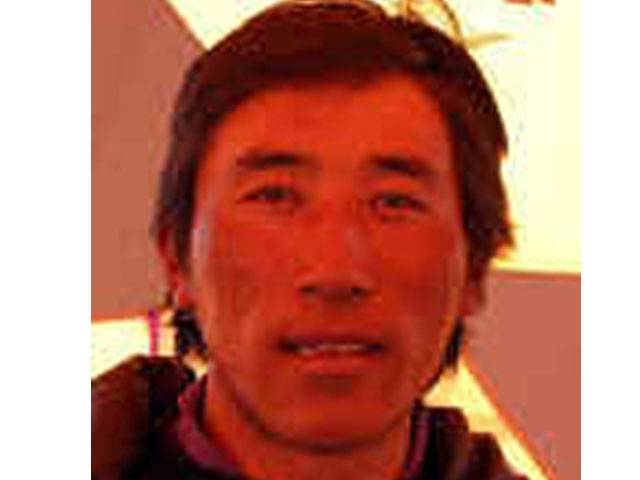 Nepali climber dies on Mt Everest
