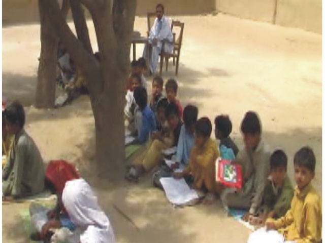 Punjab turns a blind eye to teachers' starvation