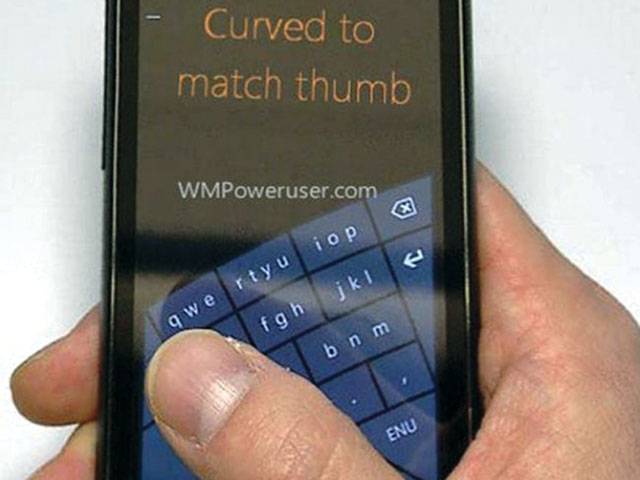 Curved keyboard for one-thumb typing