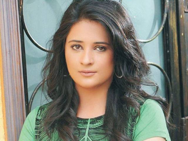 Dania Anwer to play female lead in Riwaaj
