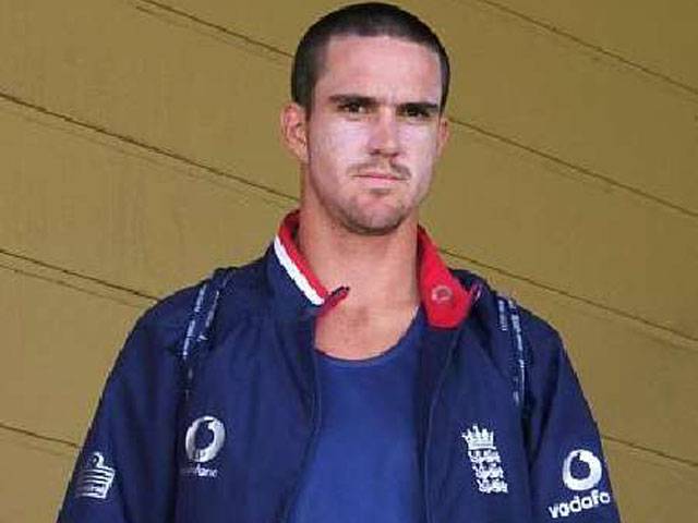 Pietersen returns for England Tests in India