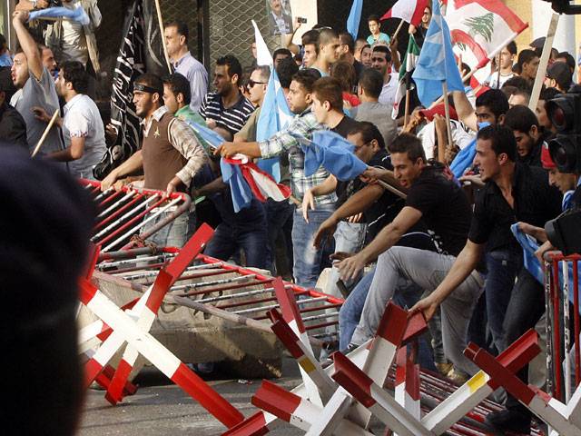 Violence erupts in Beirut after slain official’s funeral