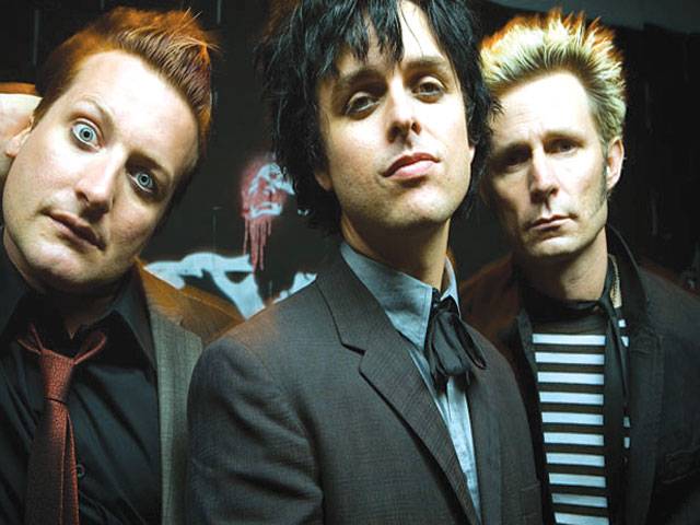 Green Day cancels shows for frontman treatment