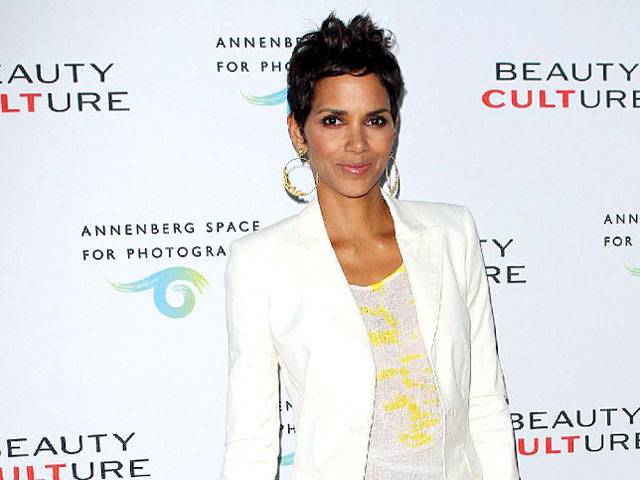 Halle Berry to quit acting career