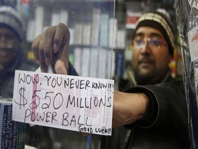 Two winners of $550m US lottery
