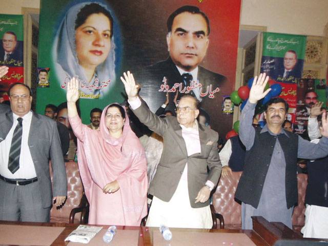 Wattoo vows to award tickets to Jialas 