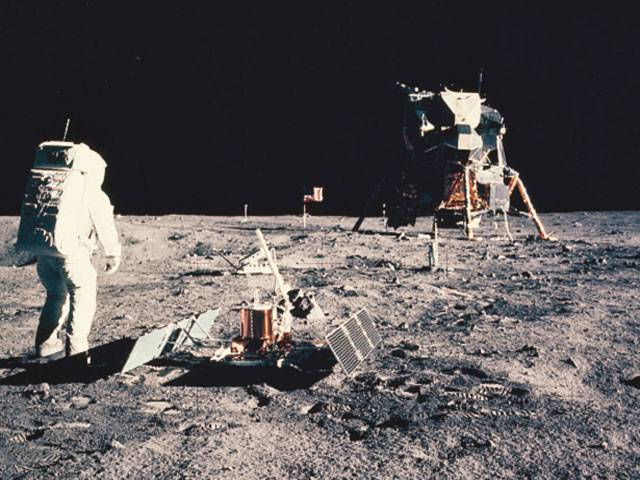Hunt for the missing Moon rocks