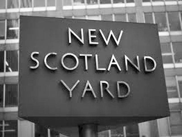 Scotland Yard fails?