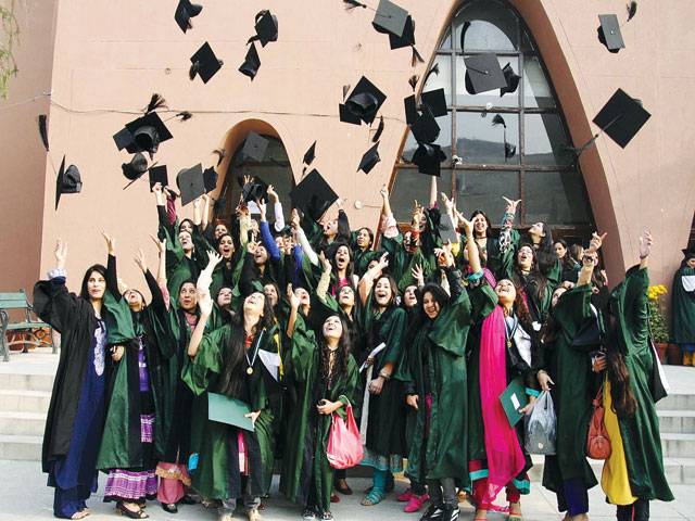 LCWU’s 10th convocation held