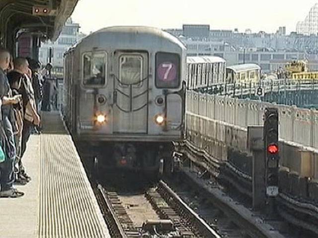 Man pushed to death under NYC subway