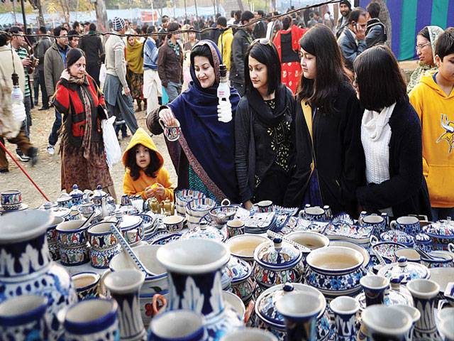 Folk dancers add charm to Pakistan Week celebrations