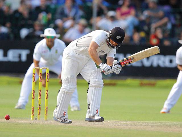 Kiwis in trouble against Proteas