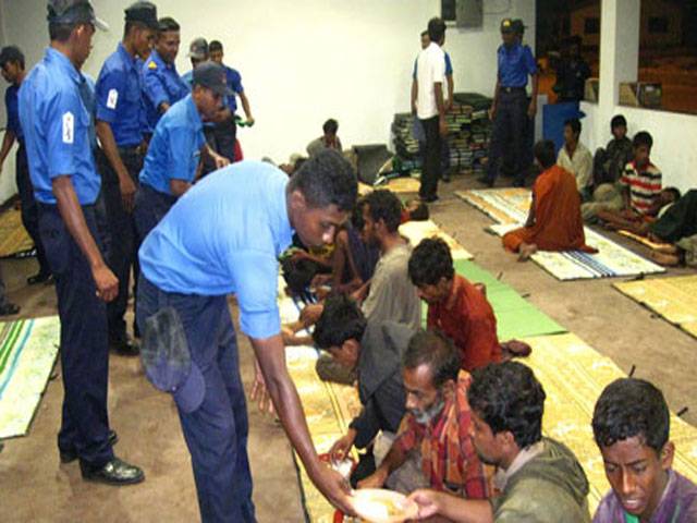 Lanka rescues 138 men on sinking boat