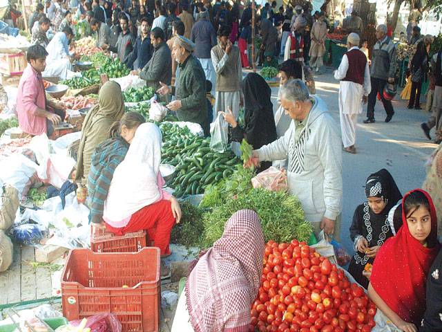 Overcharging continues in makeshift markets