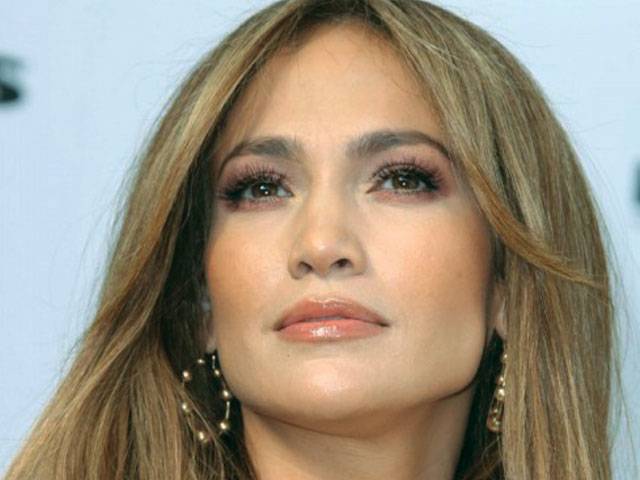 J-Lo axed from gig over demands