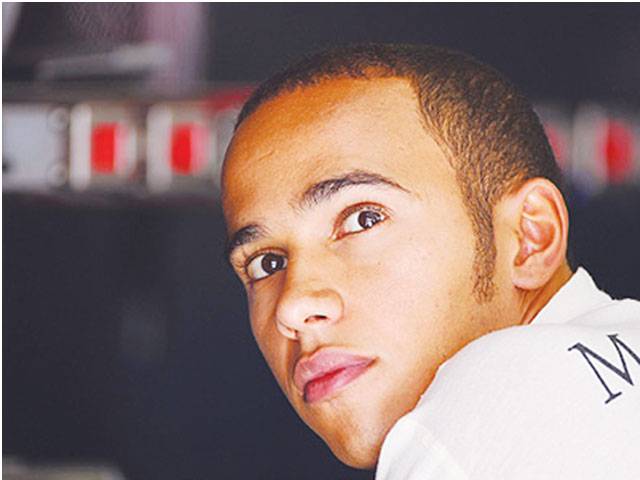 Lewis Hamilton taken ill in China