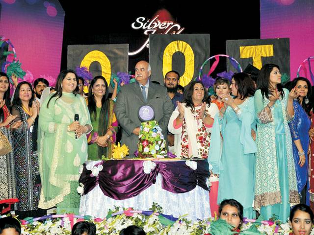 Roots celebrates silver jubilee & graduation ceremony