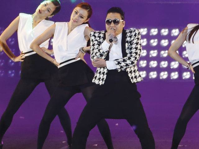 Gentleman Psy in Gangnam style