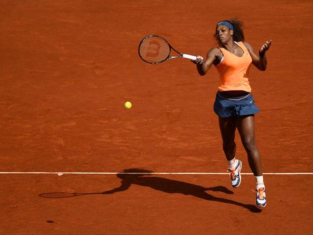 Nadal, Serena struggle; Sharapova cruises