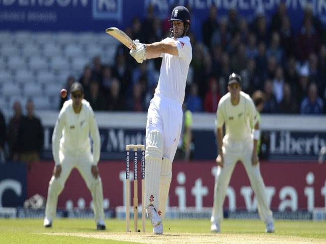 Root lifts England with maiden Test ton