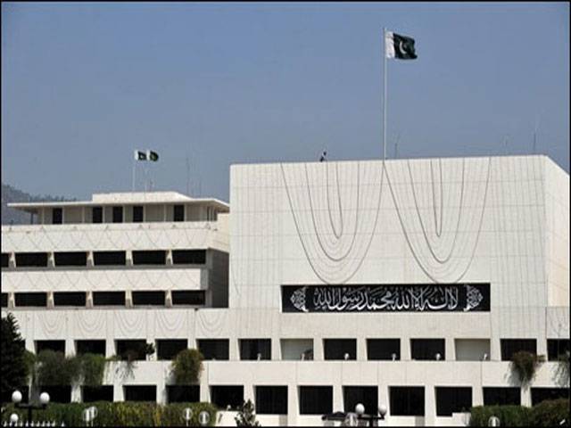 NA sectt asks ECP to issue presidential election dates