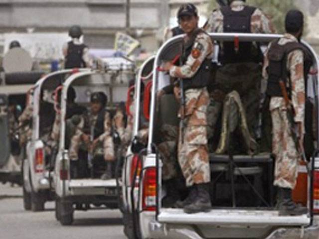 Rangers shoot dead cabbie in Karachi