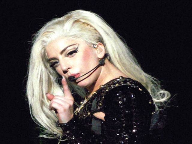Gaga set to perform at VMAs