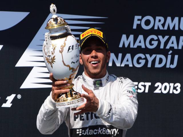 Hamilton wins Hungarian GP