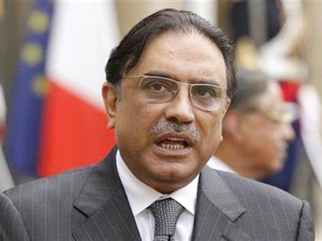 Asif Zardari lays stress on unity
