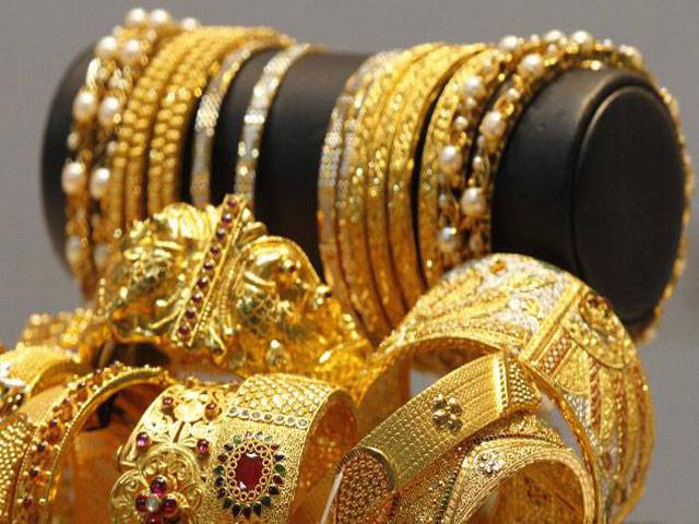 7kg gold looted in Lahore