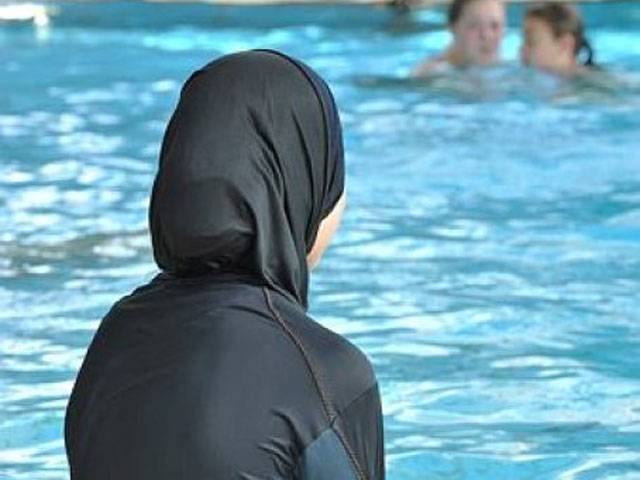 Muslim girl cannot skip swim class: German high court