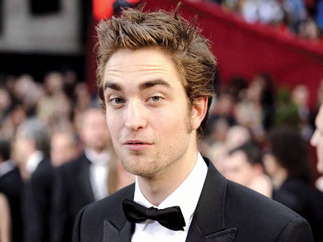Pattinson hates the red carpet 