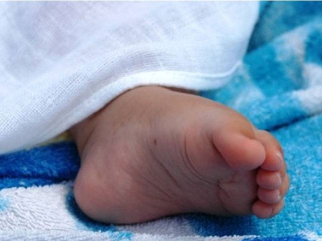 Two newborn girls found dumped in Lahore 