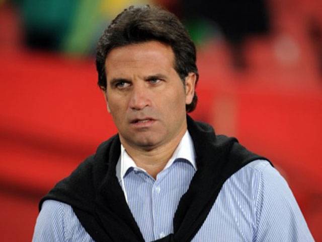 Gabon fire head coach Paulo Duarte