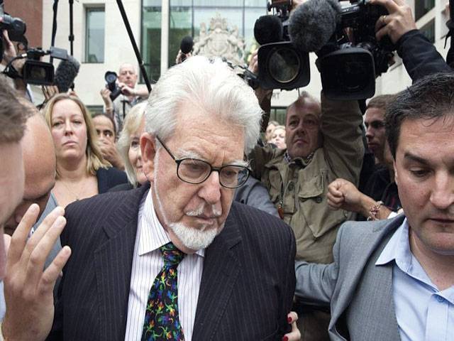 Entertainer Rolf Harris set for April trial in Britain 